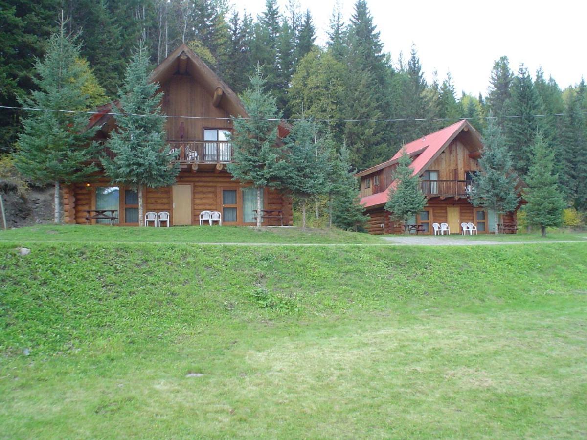 Helmcken Falls Lodge Cabin Rooms And Rv Park Clearwater Exteriör bild