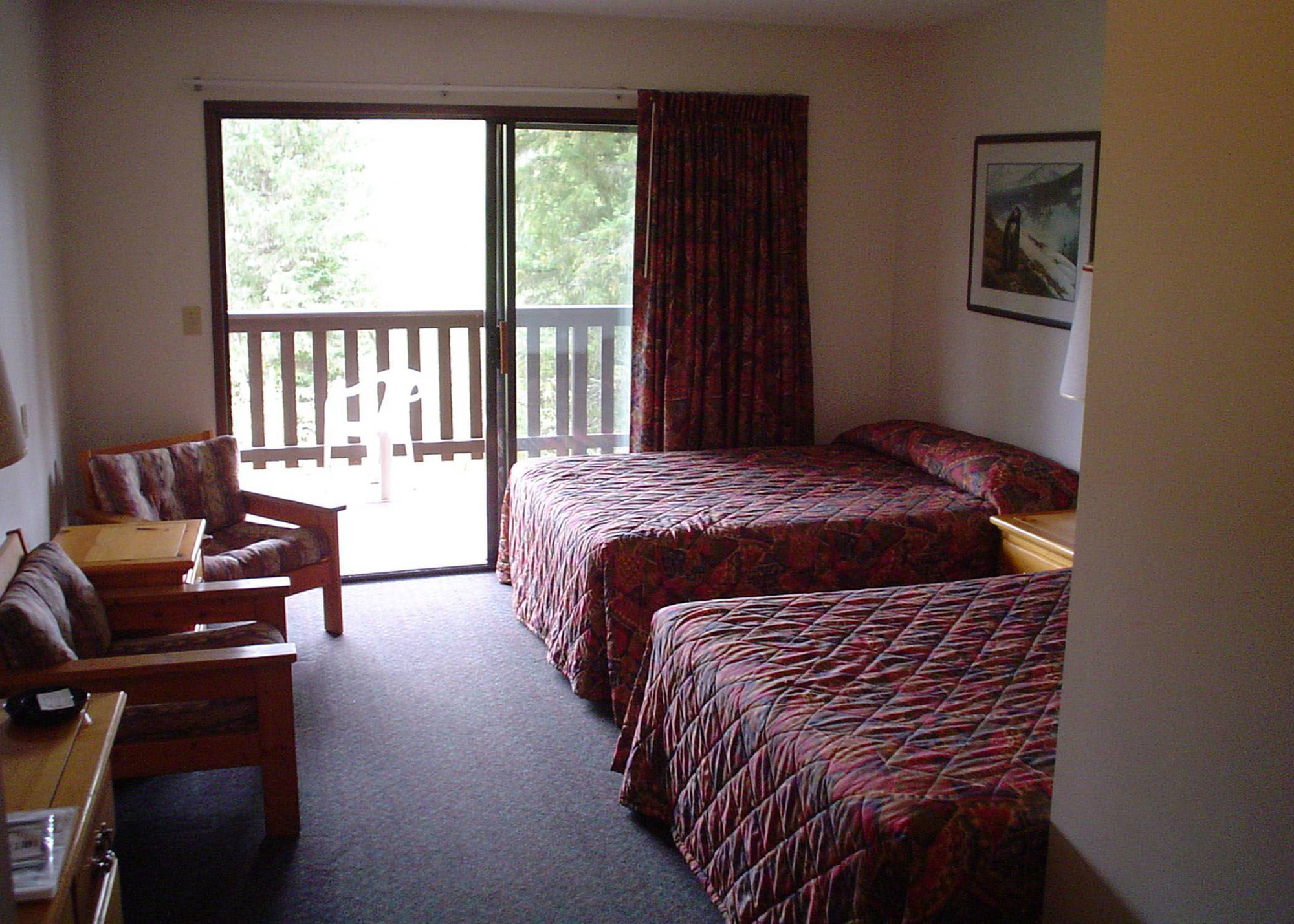 Helmcken Falls Lodge Cabin Rooms And Rv Park Clearwater Exteriör bild