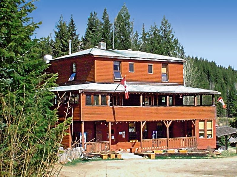Helmcken Falls Lodge Cabin Rooms And Rv Park Clearwater Exteriör bild